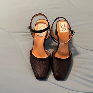 Naturalizer Black Textured Heels